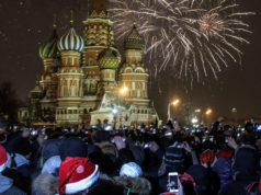 Новый год: праздник, который все россияне предпочитают отмечать с размахом