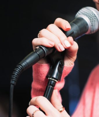 Советы по подбору школы вокала для детей и взрослых