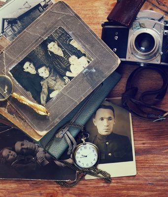 Как вернуть молодость старой фотографии?