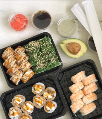 Как появились суши и роллы?