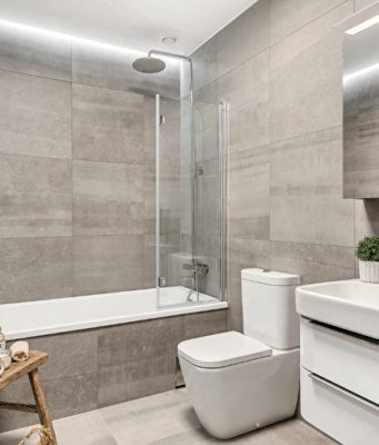 Установка ванны: когда нужна помощь сантехника