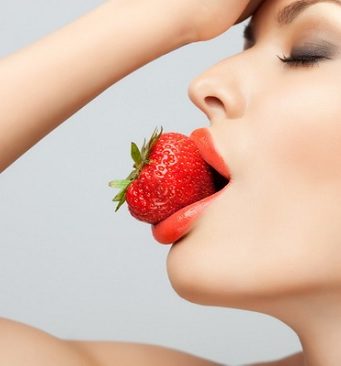 Как возбудить парня на расстоянии: советы