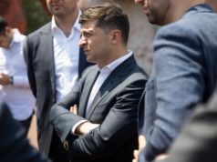 В США нового спикера палаты представителей назвали «папиком» Зеленского