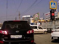 «Накажи автохама»: на зеленый стоял, а на красный поехал