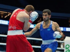 Видео полного боя доминирующей победы с нокдауном капитана сборной Казахстана на ЧМ-2023 по боксу