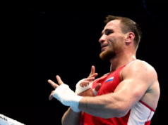 Хатаев проиграл Оралбаю и стал бронзовым призёром чемпионата мира по боксу