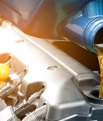 Моторное масло: Значение и важность выбора правильного масла для вашего автомобиля