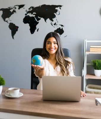 Бюро переводов: помощь в коммуникации на глобальном уровне