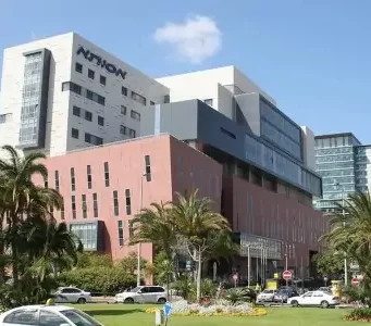 Как выбрать медицинского агента и клинику для лечения Спина Бифида в Израиле?