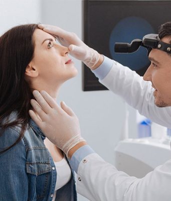 Консультация оториноларинголога (лора)