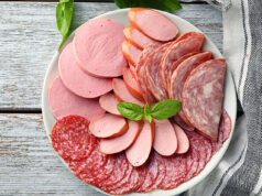 Разные виды колбас