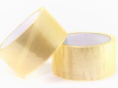 Клейкая лента упаковочная — надежный помощник в хозяйстве для любой женщины